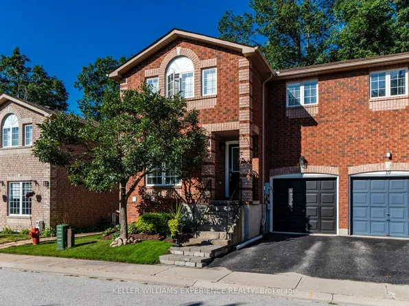 38 Kenwell Cres #9, Barrie, ON L4N 0Z6