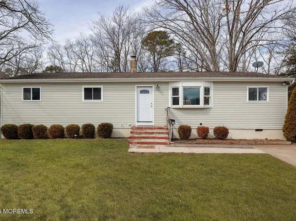 90 Canis Drive, Brick, NJ 08724