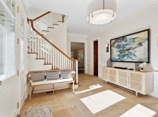 142 Bull Path, East Hampton, NY 11937