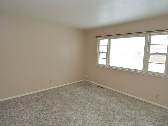 4th image of 1019 Campbell Dr #1019