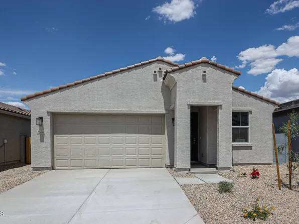 2570 E MUSIC MOUNTAIN Avenue, Apache Junction, AZ 85119