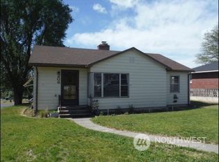 206 E 6th St, Lind, WA 99341