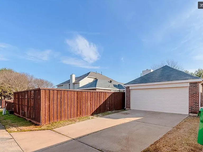 4217 Oak Grove Dr — Photo 5