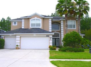 18805 Chaville Rd, Lutz, FL 33558