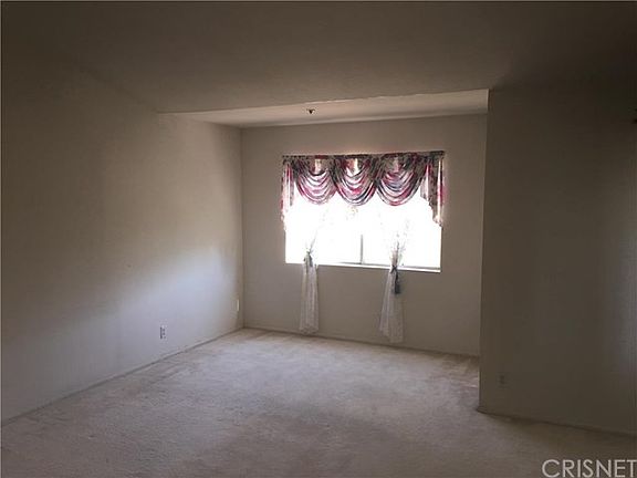5th image of 13574 Azores Ave