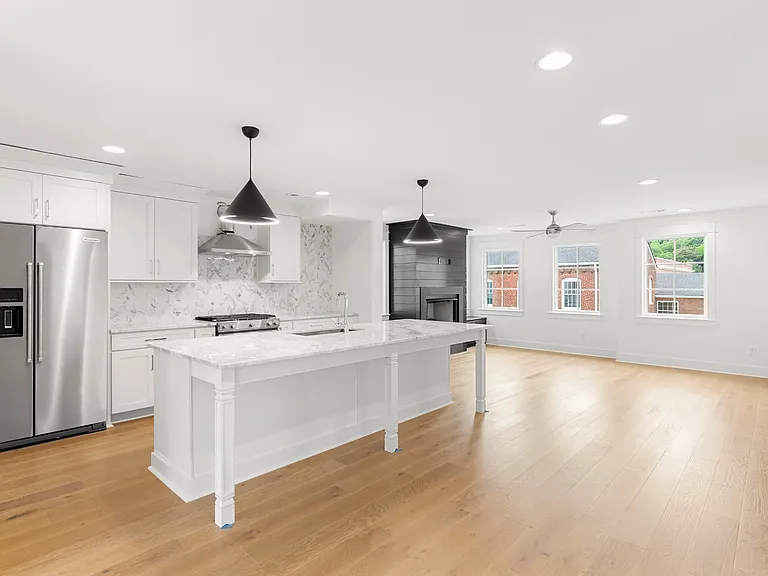 508 Hobson Chapel Pl — Photo 3