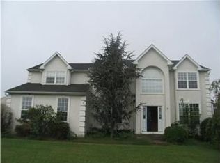 6 Peppergrass Dr, Mullica Hill, NJ 08062