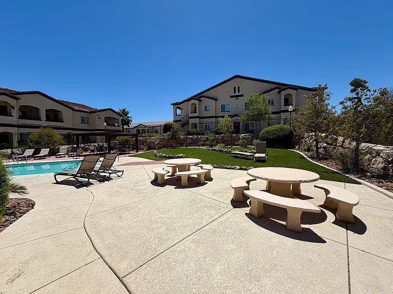 2291 W Horizon Ridge Pkwy #1101 — Photo 17