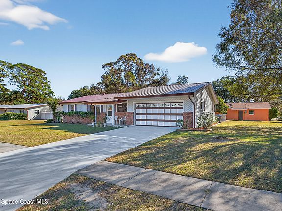 3rd image of 3105 Avon Ln