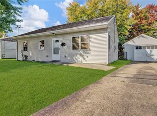 110 Chestnut St, Beaver, PA 15009