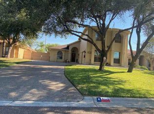 9013 Lady Di Loop, Laredo, TX 78045