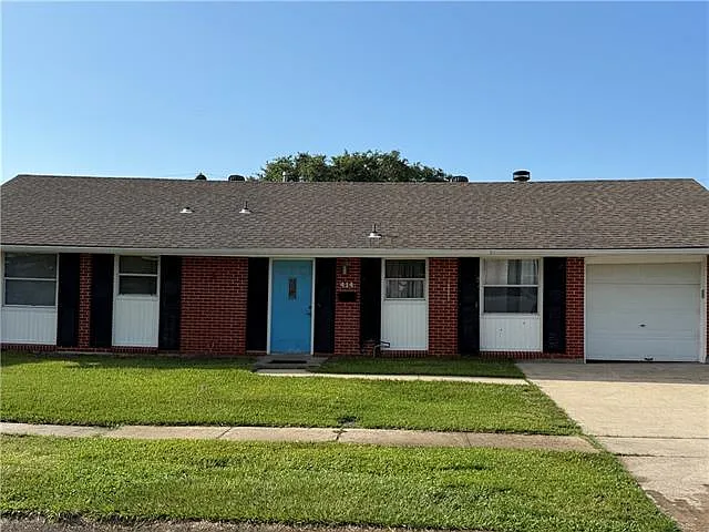 414 Johns Hopkins Dr
