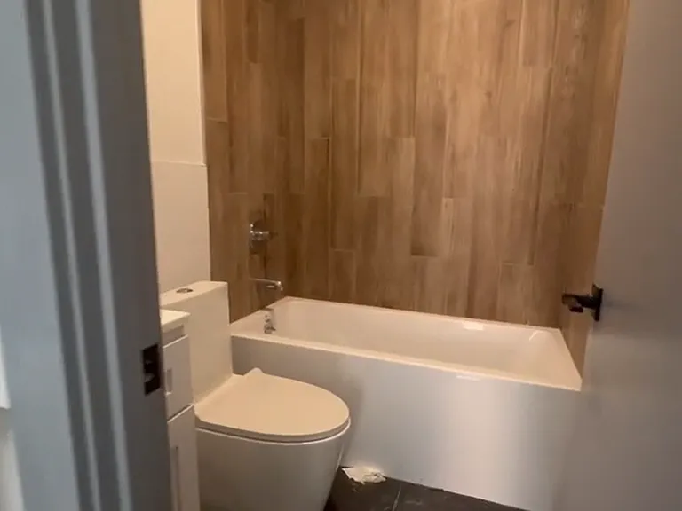 776 Union Ave — Photo 5