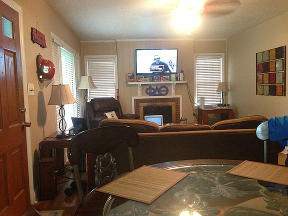 Large TV room & Dining Area