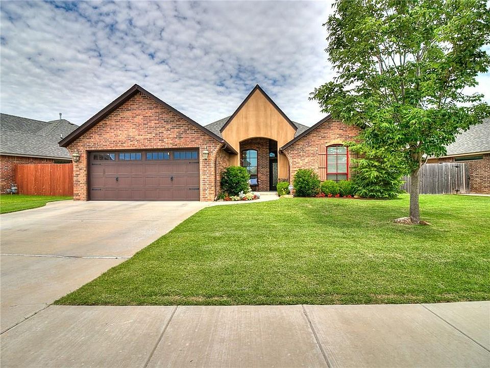 1st image of 17208 Serrano Dr