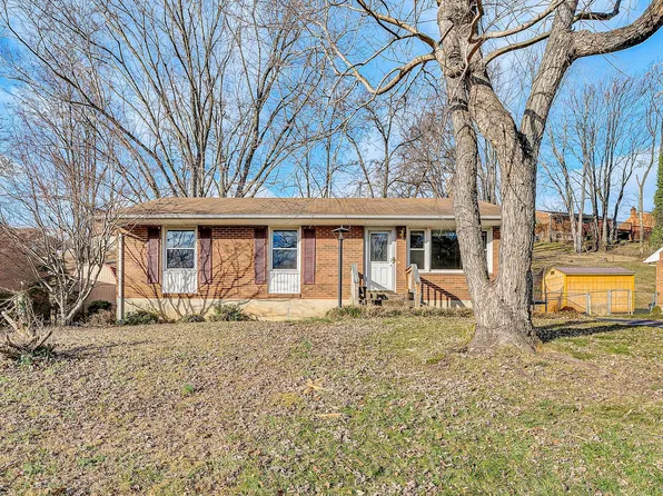 4634 Trevino Cir NE, Roanoke, VA 24019