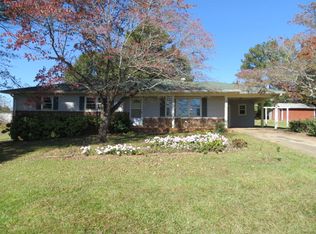 805 Kingsbridge Rd, Carrollton, GA 30117