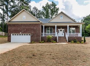 756 Sloan St, Denver, NC 28037