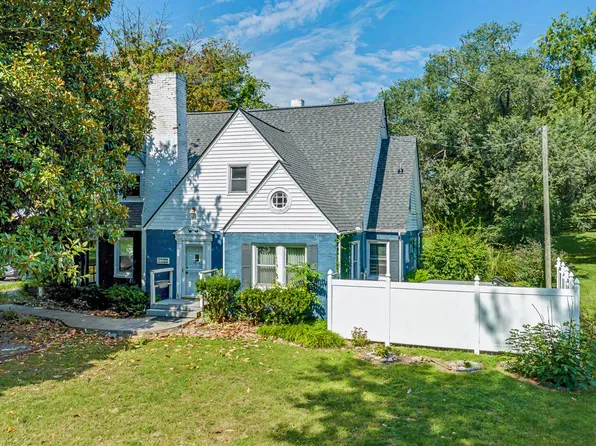 5599 Lee Hwy, Troutville, VA 24175