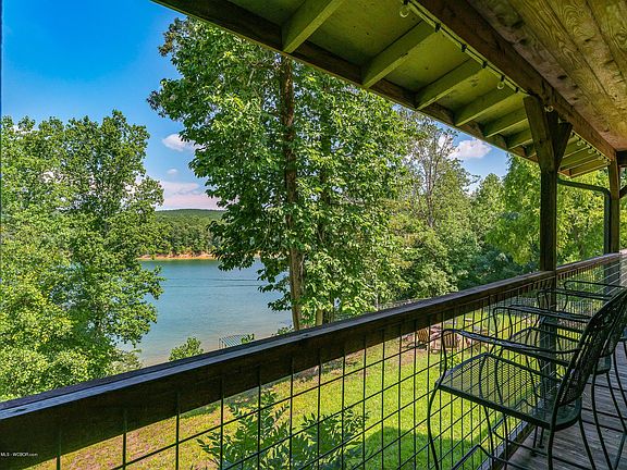 Image 3: Deck View