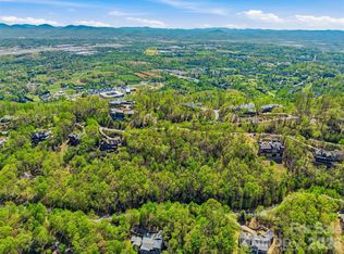 27 Deer Grass Ct, Arden, NC 28704