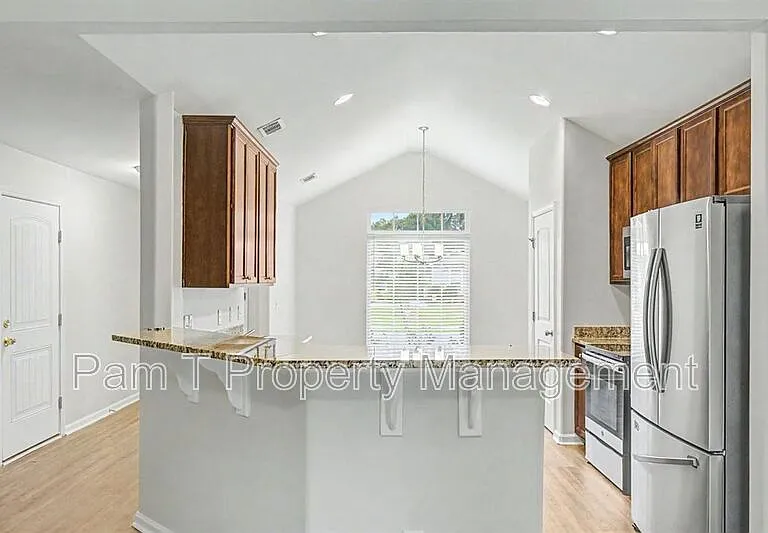 20 Swallow Tail Cir — Photo 9