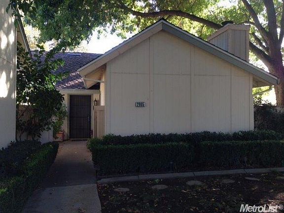 2nd image of 2905 Pasatiempo Pl
