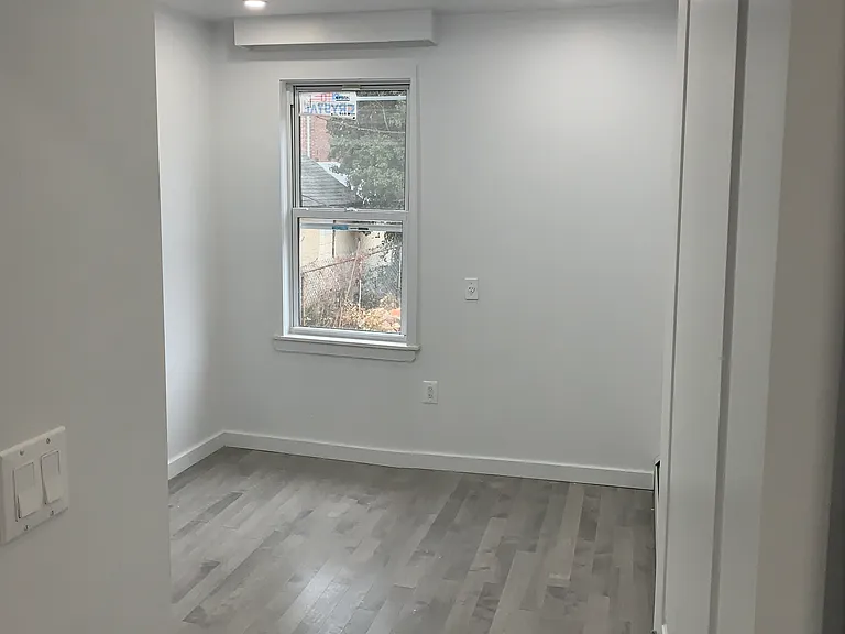 172 Sea Grass Ln #B — Photo 8