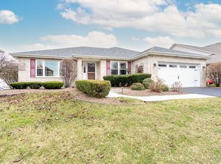 16619 S Pinecreek Dr, Lockport, IL 60441