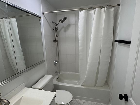 Upstairs bathroom