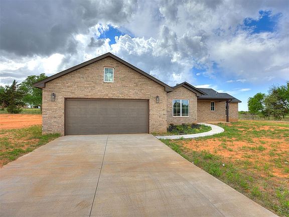 2nd image of 10191 S Meadows Ln