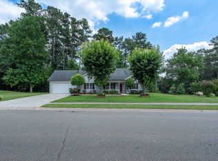 1018 Whispering Woods Dr, Canton, GA 30114