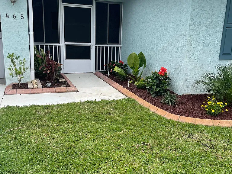 465 Island View Cir — Photo 4