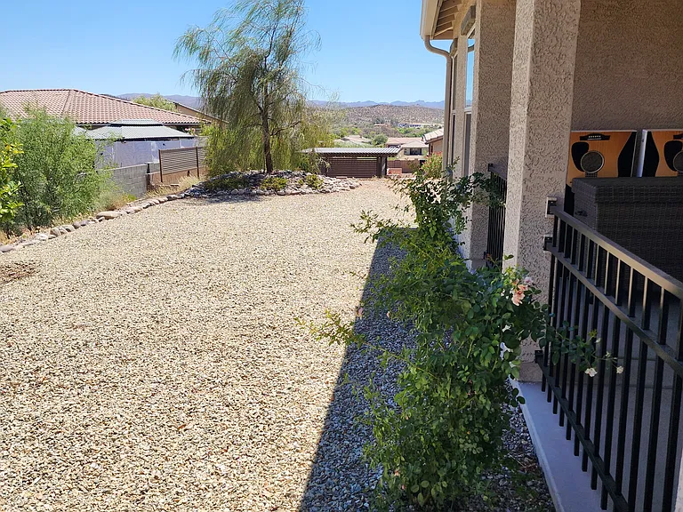 70 W Cottonwood Ln — Photo 17