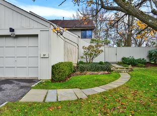 37 Pineridge Rd, Larchmont, NY 10538