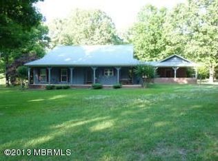 10870 Gilbert Joyner Rd, Meridian, MS 39305