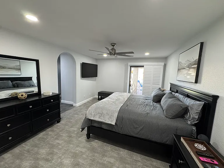 3232 Sheik Dr — Photo 8
