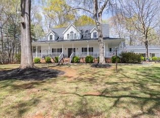 1413 Levis Smith Rd, Pendleton, SC 29670