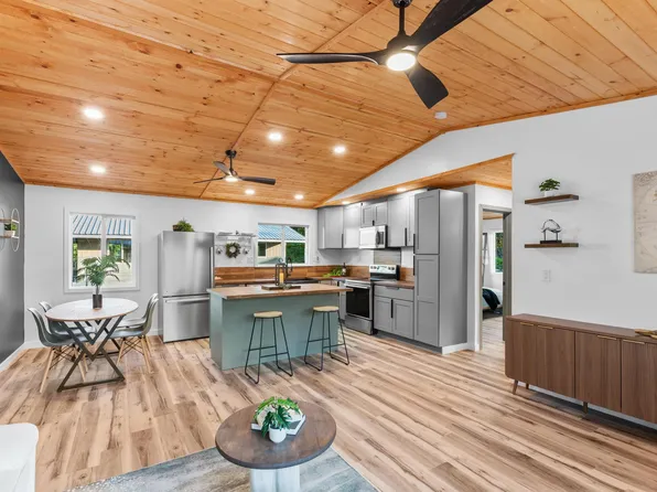 15-2774 Nenue St, Pahoa, HI 96778