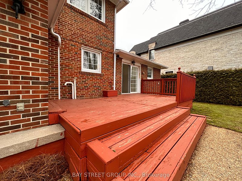 Toronto House for rent - 5 Bedrooms — photo 31