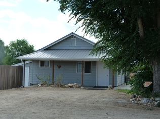 34 Lil Drawers Ln, Hamilton, MT 59840