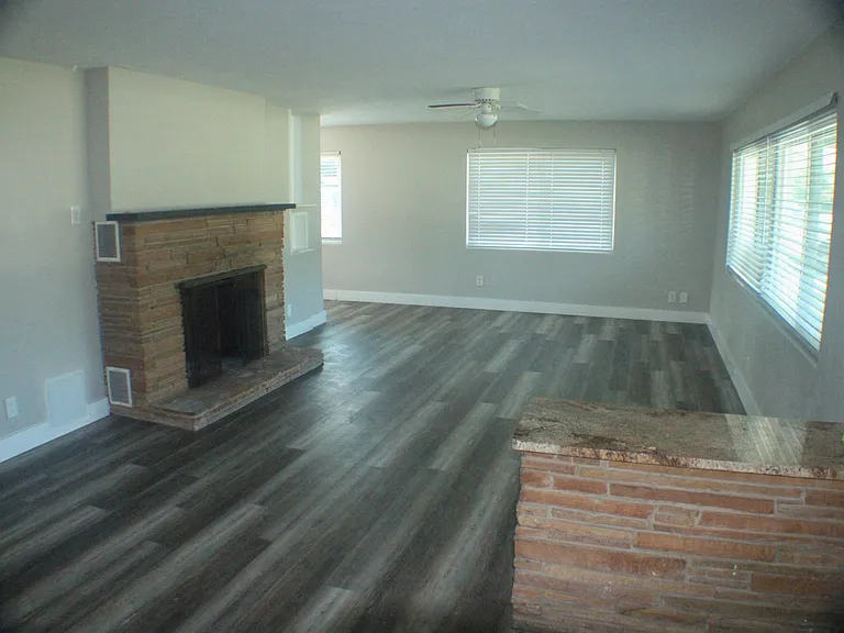 1848 S Palmetto Ave — Photo 10