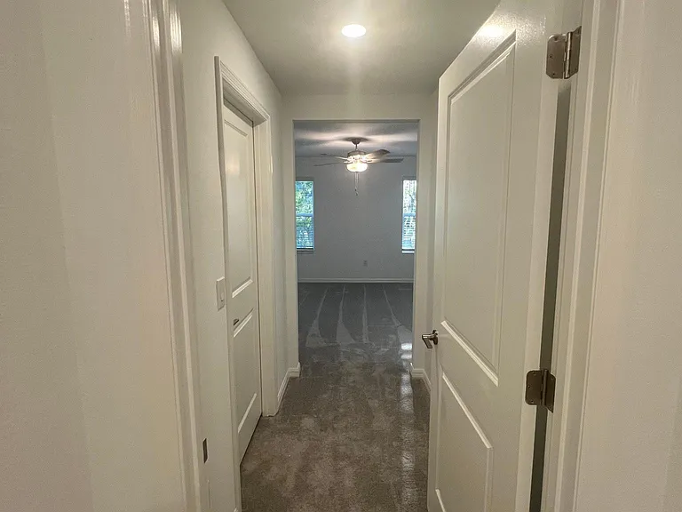 6081 Acara Ln — Photo 14