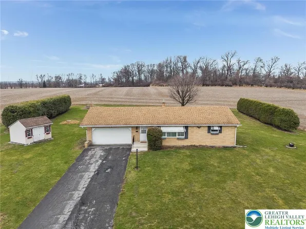 4722 Steuben Rd, Nazareth, PA 18064