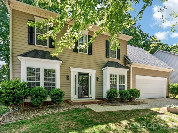 134 Meadow Pond Ln #9, Mooresville, NC 28117