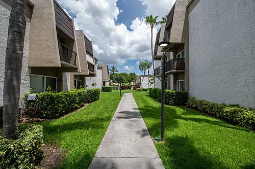 Legacy Harbour Key Photo 1