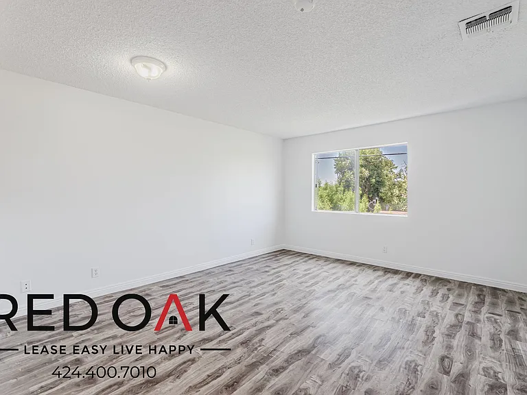3540 Fletcher Dr #206 — Photo 9