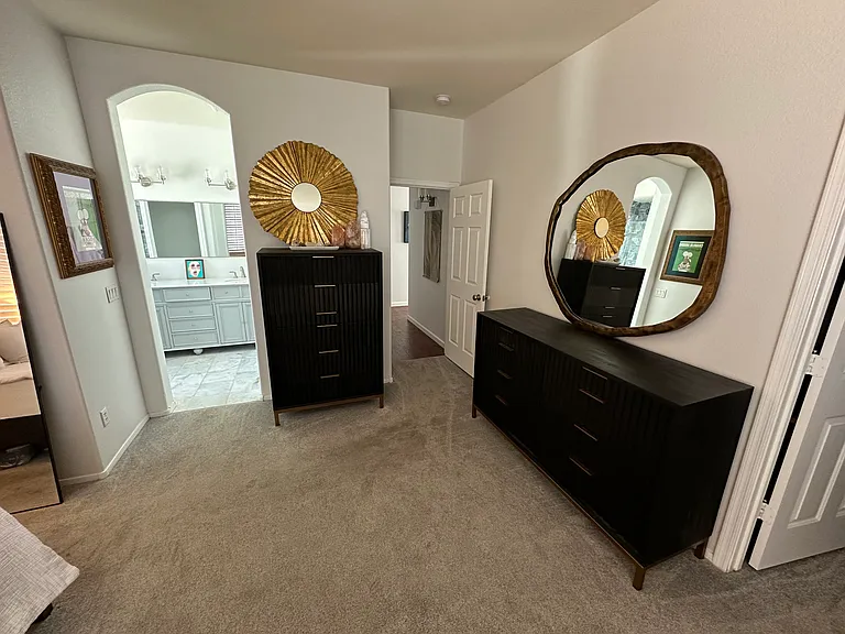 3623 E Linda Ln — Photo 12