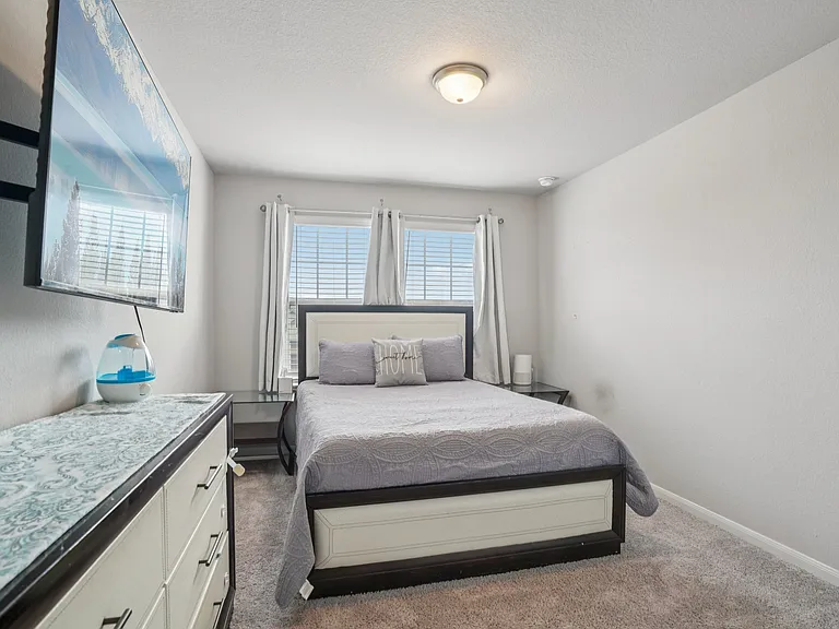 8915 Portobello Way — Photo 51