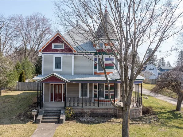 106 N Lackawanna St, Wayland, NY 14572